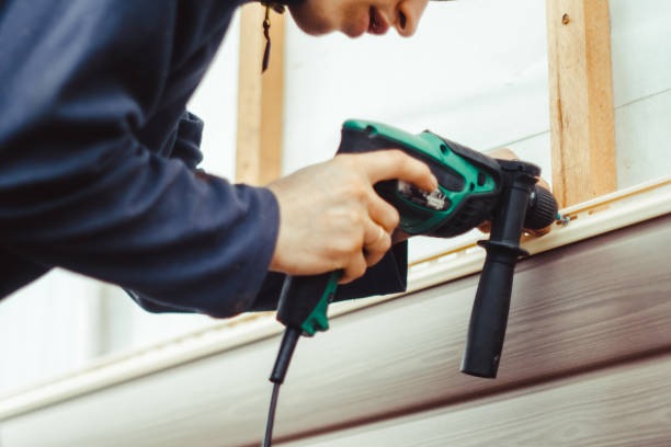 Affordable siding repair and maintenance services in Country Homes, WA